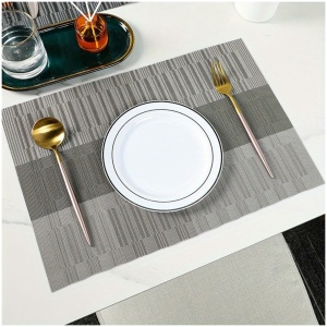Homsef Woven PVC Placemats, 45 × 30 cm, Set of 4