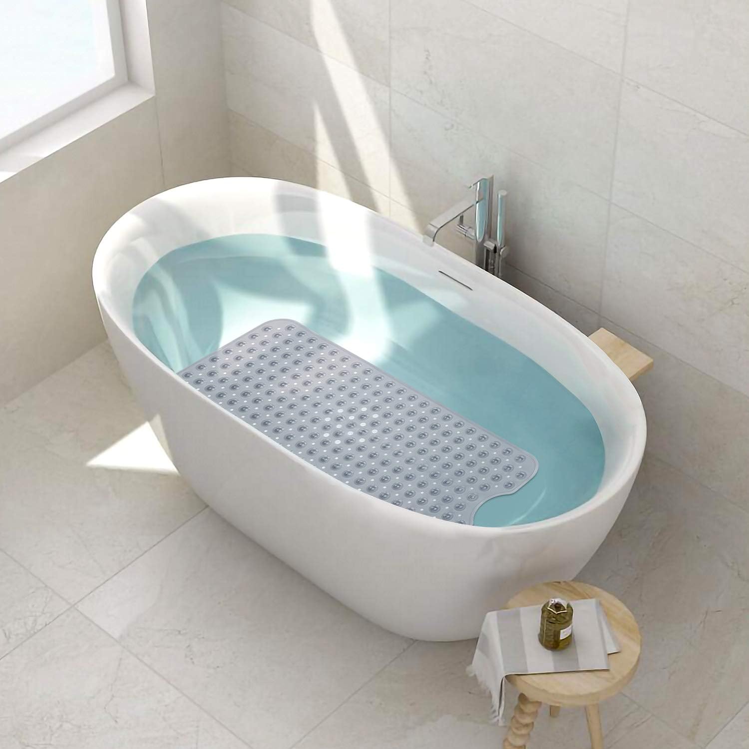 HOMSEF Non-Slip Shower Mat / Suction Cups and Drain Holes Mat for Bathtub - Image 3